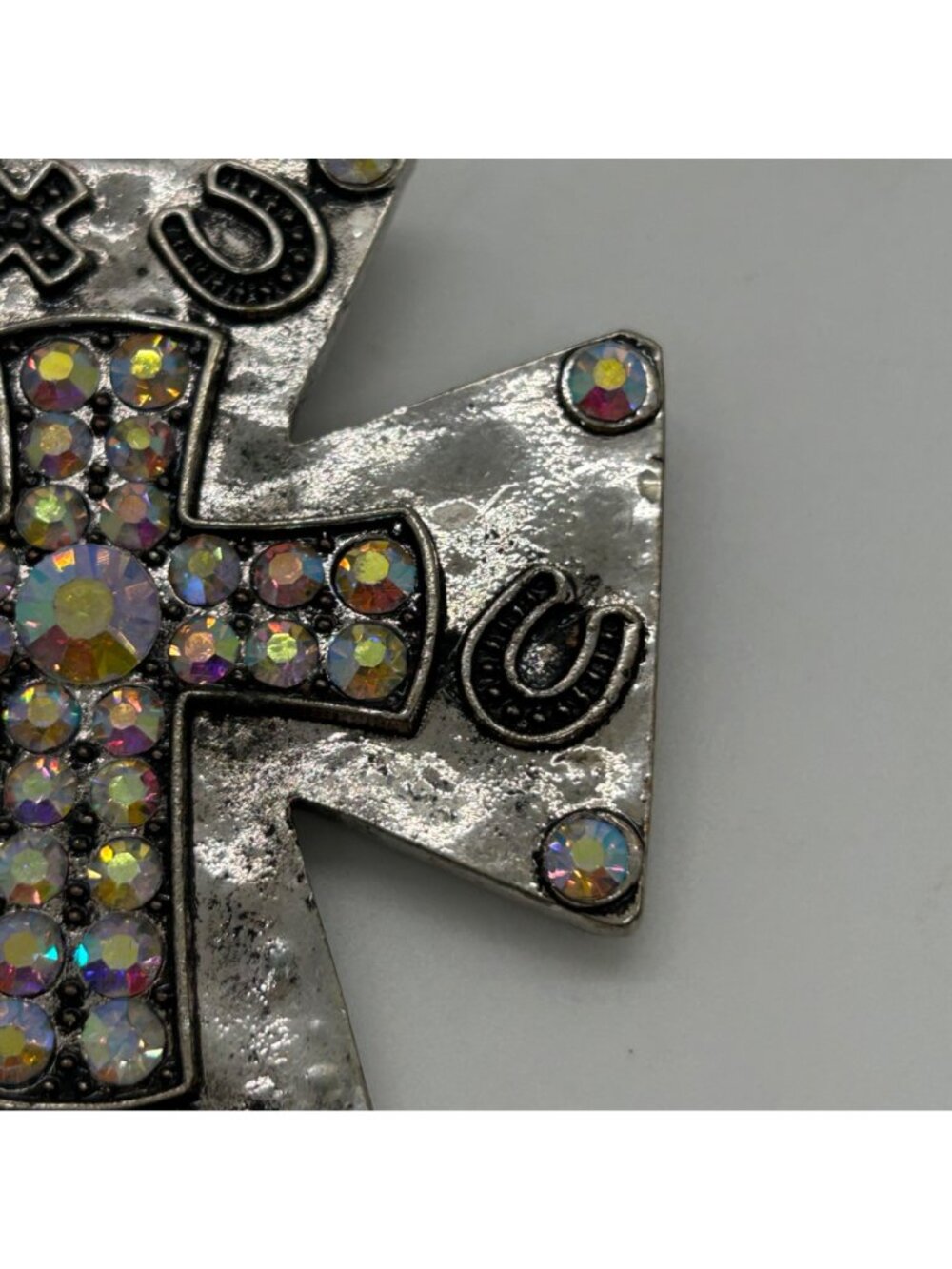 Silvertone Cross Pendant Pearl Enhancer Arurora Borealis Horseshoe Southwestern - Picture 5 of 14